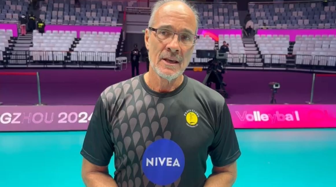 Marcos Miranda, técnico do Praia Clube, em entrevista após derrota na semifinal do Mundial de Vôlei (foto: Praia Clube/Divulgação)