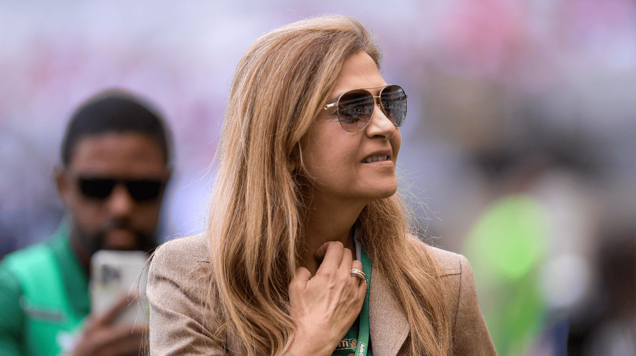 Presidente do Palmeiras, Leila Pereira provoca torcida após chegada de Paulinho, ex-Atlético