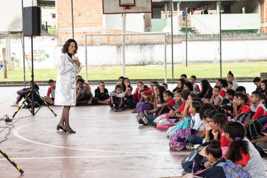 Em parceria com CMDCA Timóteo, Fundação Aperam  promove projetos nas escolas