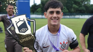 Promessa do Corinthians, filho de Fagner pode ir para o Cruzeiro