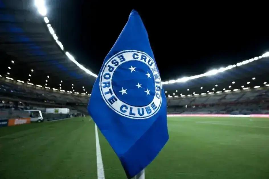 Cruzeiro lamenta ausência de público em jogo contra o Palmeiras