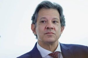 Relator da reforma tributária no Senado apresenta relatório