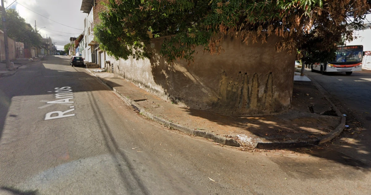 Comerciante é vítima de roubo no bairro Canaã