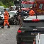 Choque frontal entre dois veículos no Contorno Rodoviário deixa quatro feridos