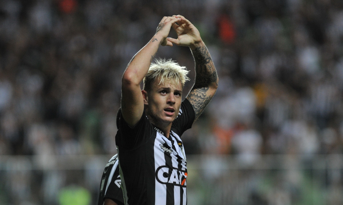 Róger Guedes comemora gol pelo Atlético - (foto: Leandro Couri/EM/D.A Press)