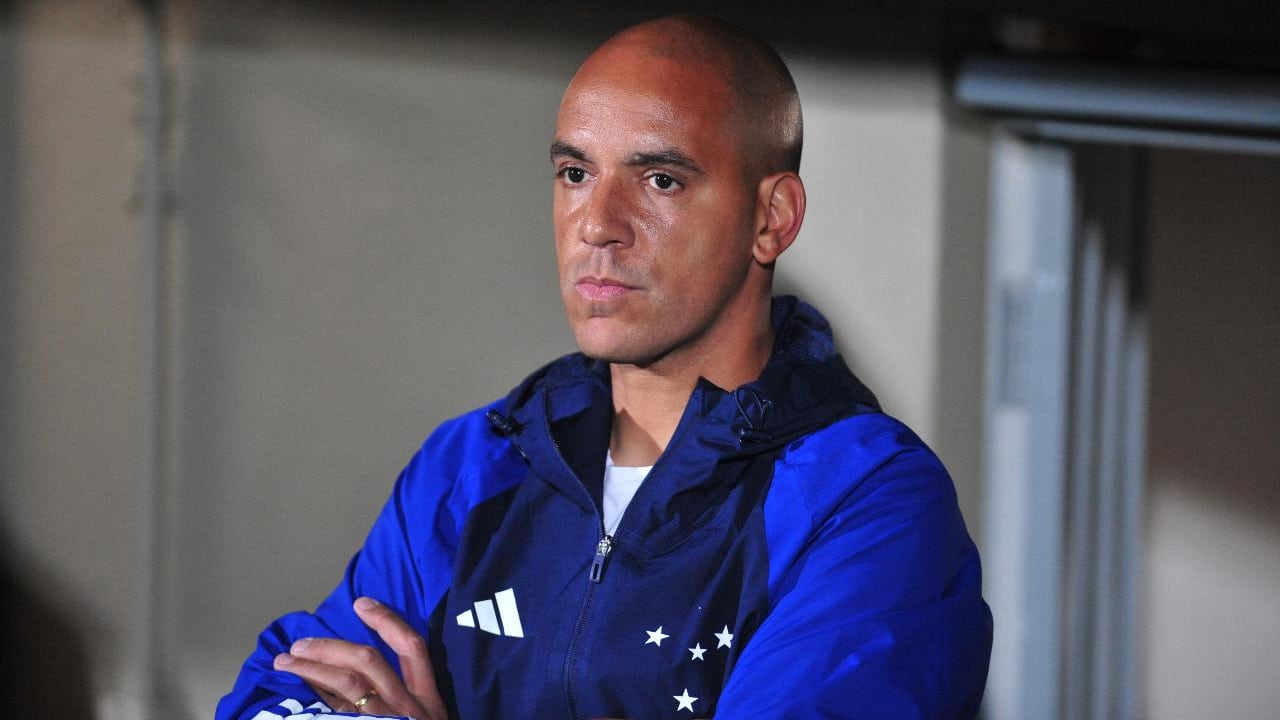 Pepa, técnico português que comanda o Cruzeiro no Campeonato Brasileiro - (foto: Alexandre Guzanshe/EM/D.A Press)