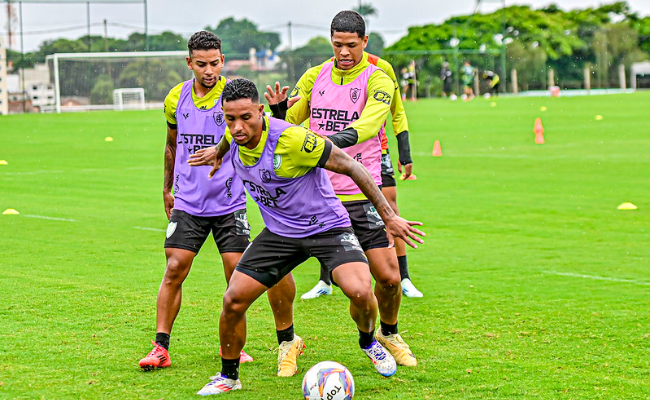 América fará jogo treino com time mineiro em preparação para o Estadual