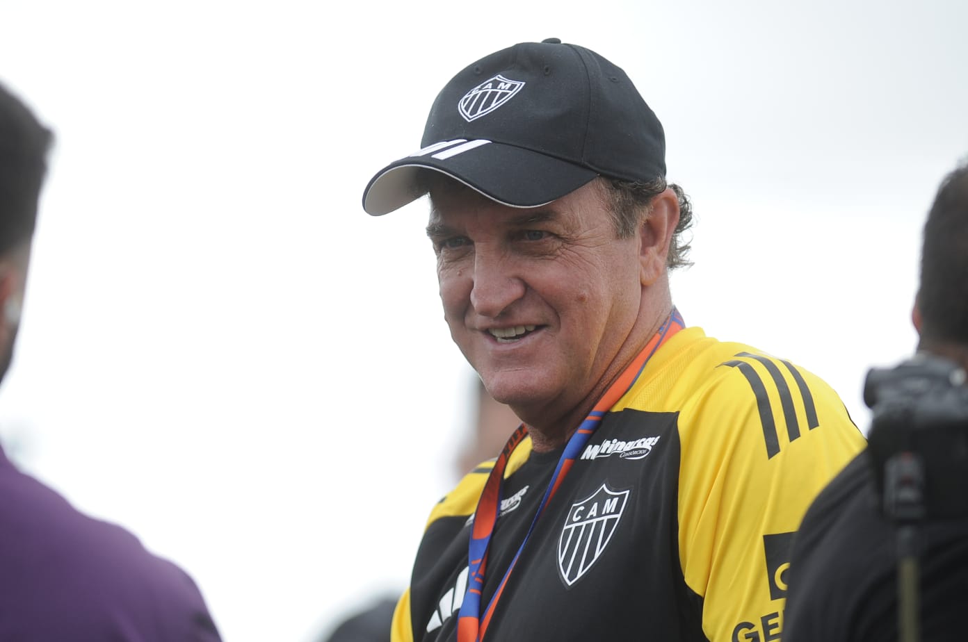 Cuca em treino do Atlético na Cidade do Galo - (foto: Alexandre Guzanshe/EM/DA.Press)