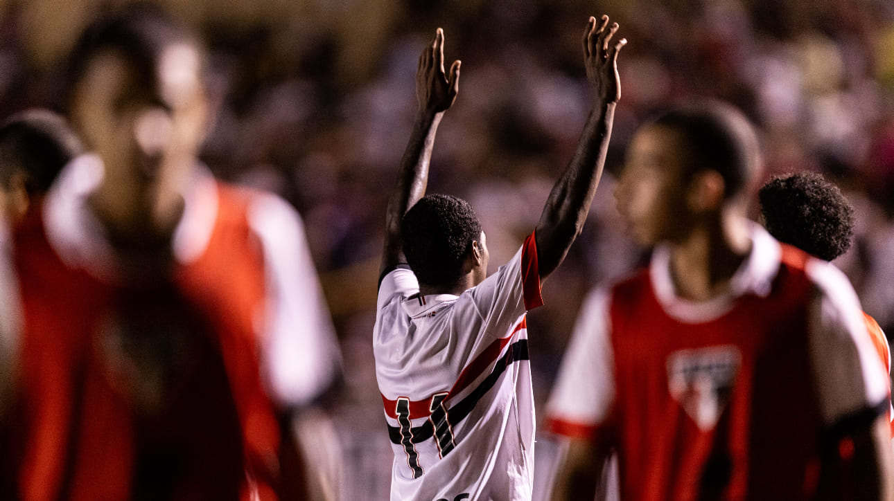 Cruzeiro sofre com gols no início, perde para São Paulo e dá adeus à Copinha