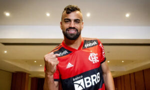 Flamengo aceita proposta do Cruzeiro, que prepara anúncio de Fabrício Bruno