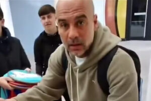 Print de vídeo em que aparece Pep Guardiola (foto: Reprodução)