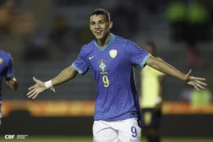 Deivid Washington fez dois gols para o Brasil Sub-20 contra o Equador (foto: RAFAEL RIBEIRO/CBF)