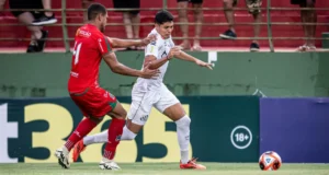 Santos perdeu para o Velo Clube por 2 a 1 (foto: Raul Baretta/Santos FC)