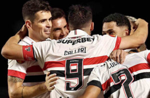 Jogadores do São Paulo (foto: Divulgação/São Paulo)