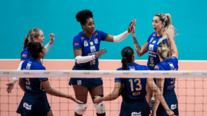 Minas bate Fluminense de virada e avança à semifinal da Copa Brasil Feminina de Vôlei