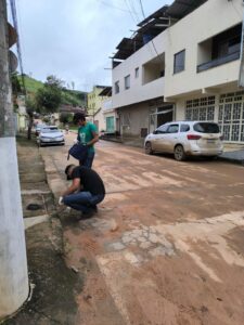 Saúde de Ipatinga orienta população sobre prevenção de doenças causadas por alagamentos