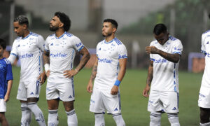 Cruzeiro lidera o grupo C do Mineiro, com sete pontos (foto: Alexandre Guzanshe/EM D.A Press)