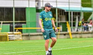 Técnico William Batista (foto: Mourão Panda/América)