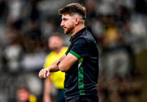 William Batista, técnico do América (foto: Mourão Panda/América)