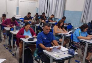 EJA: com o lema “Sempre é tempo de estudar”, Educação de Ipatinga incentiva o início ou a retomada dos estudos