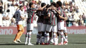 Jogadores do Fluminense (foto: LUCAS MERÇON / FLUMINENSE F.C.)