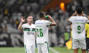 América em jogo no Mineiro (foto: Alexandre Guzanshe/EM/DA.Press)