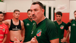 Guilherme Alves, técnico do Velo Clube e ídolo do Atlético enquanto jogador (foto: Reprodução Instagram de Guilherme Alves)