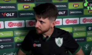 William Batista, técnico do América (foto: Reprodução/Coelho TV)