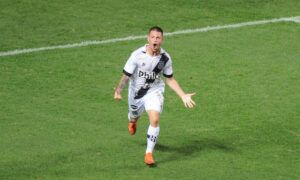 Guilherme Pato, atacante do Mirassol (foto:  Alexandre Guzanshe/EM/D.A Press)