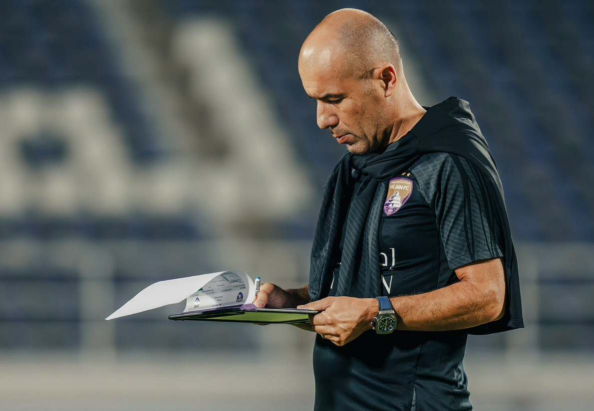 Leonardo Jardim em treino pelo Al Ain (foto: Divulgação/Al Ain)