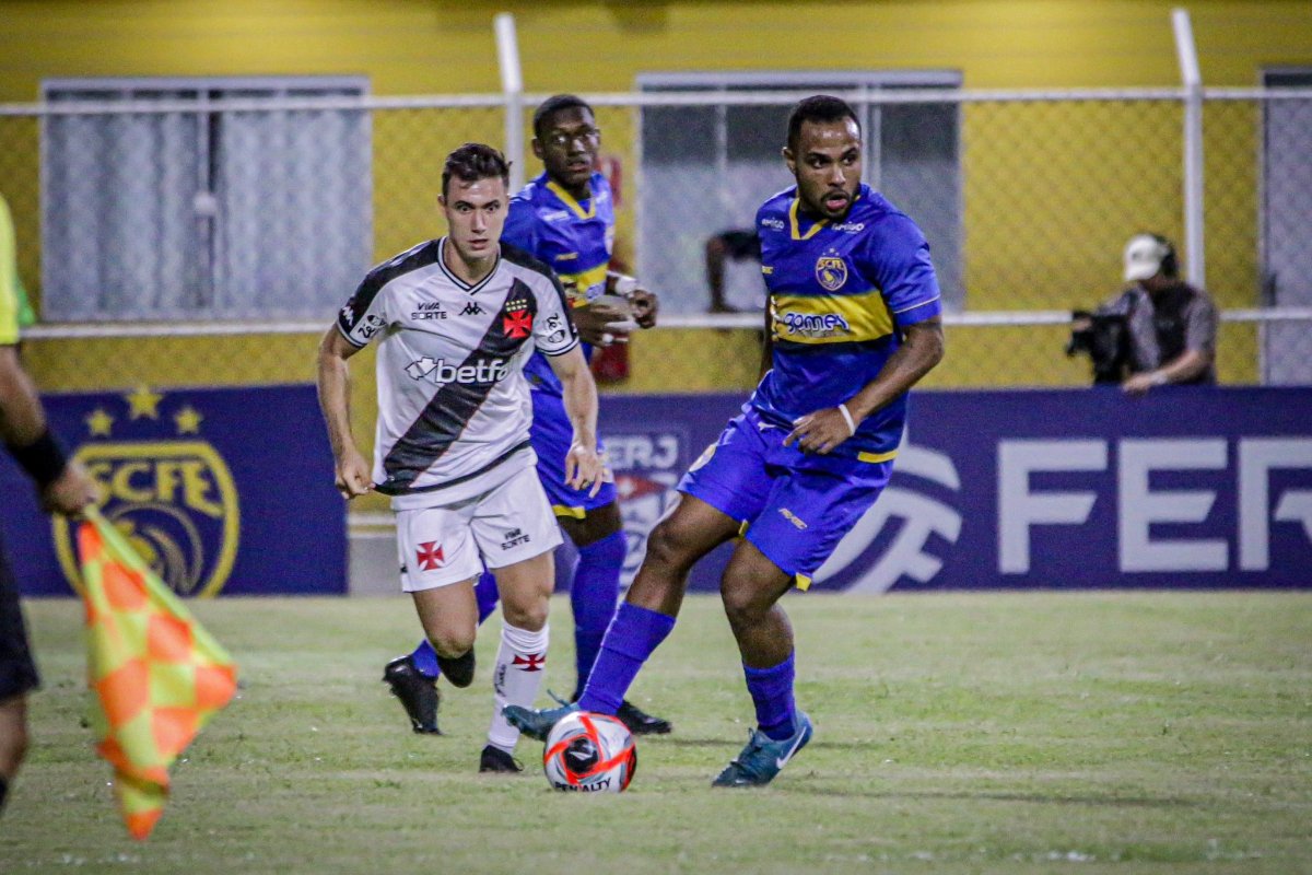 Lance de Vasco x Sampaio Corrêa (foto: Jhonatan Jeferson / Sampaio Corrêa )