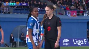 Jogadoras durante partida (foto: Reprodução / redes sociais )