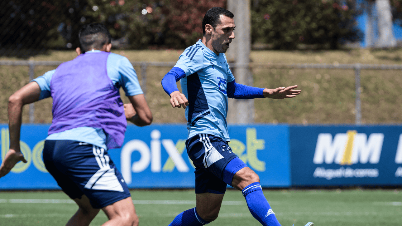 Rômulo, ex-volante do Cruzeiro e atual atleta do Athletic (foto: Gustavo Aleixo/Cruzeiro)