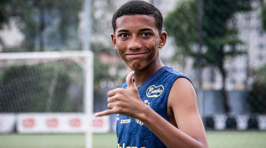 Juninho em treino pelo Santos (foto: Raul Baretta/ Santos FC)