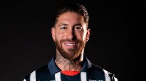 Sergio Ramos com a camisa do Monterrey (foto: Divulgação / Monterrey)