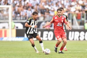 Lance do jogo entre Atlético e Tombense (foto: Ramon Lisboa/EM/D.A Press)