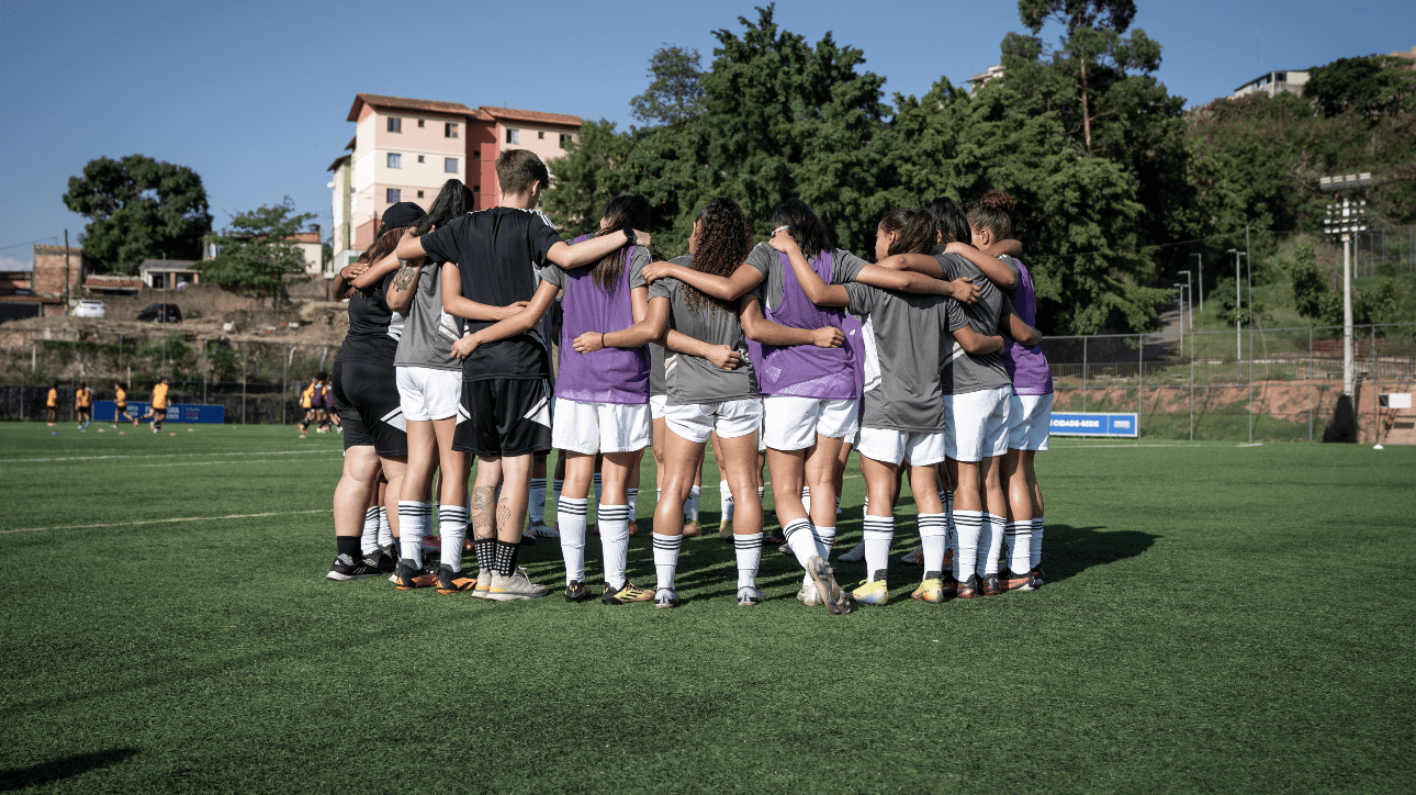 Em 2024, Atlético encerrou atividades da base e fez parceria com projeto social para atuar no Sub-17 e no Sub-20 do futebol feminino (foto: Daniela Veiga/Atlético)