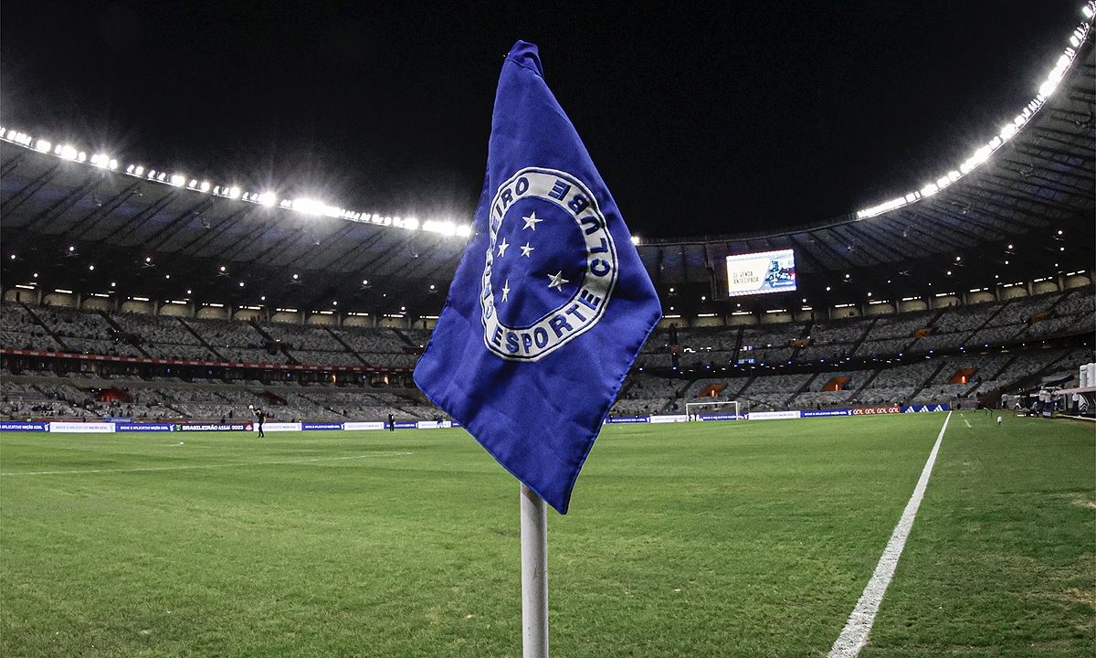 Bandeira do Cruzeiro no Mineirão (foto: Staff Images/Cruzeiro)