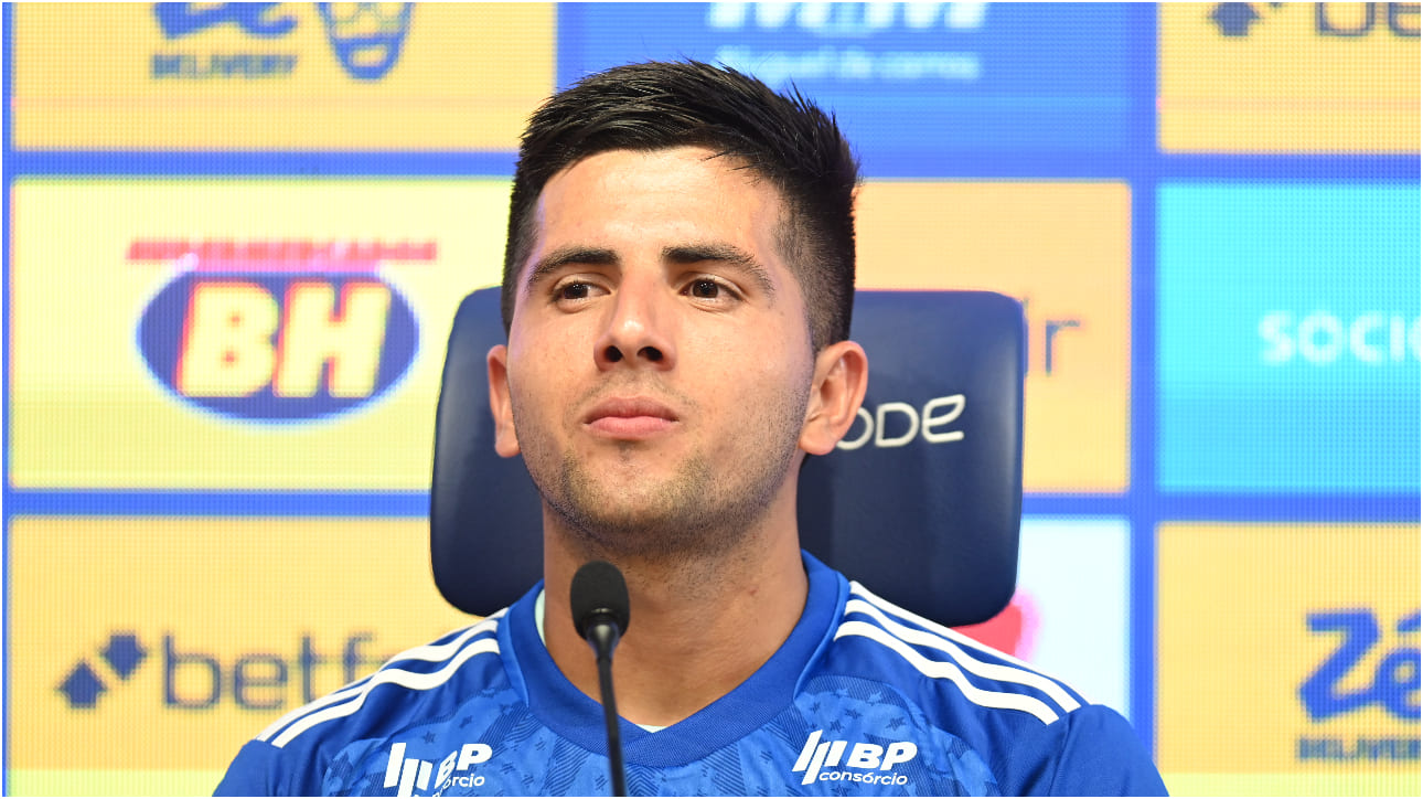 Mateo Gamarra, zagueiro do Cruzeiro, durante apresentação oficial (foto: Leandro Couri/EM/D.A Press)