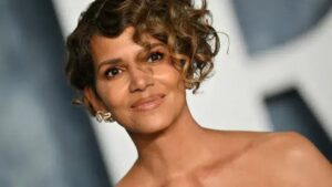 Halle Berry desabafa sobre diagnóstico equivocado de herpes em namoro