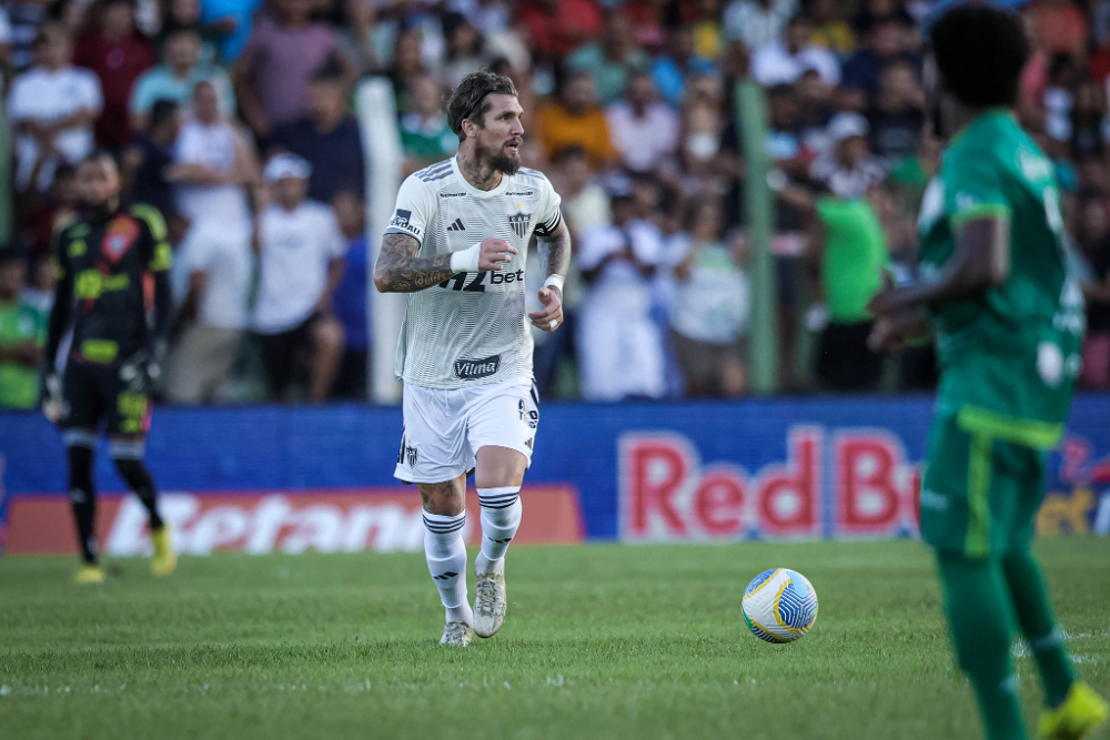 Lyanco em ação pelo Atlético durante duelo contra o Tocantinópolis (foto: Pedro Souza/Atlético)