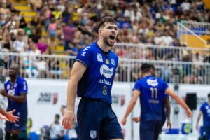 Jogador do Minas em quadra pela Copa Brasil de Vôlei Masculino (foto: MTC/Divulgação)