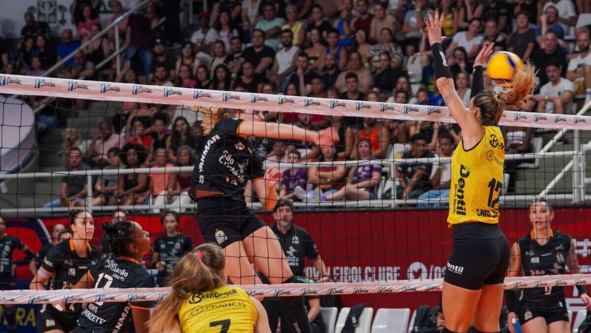 Osasco conseguiu virada icônica sobre o Praia na Superliga Feminina de Vôlei (foto: @osascovoleibolclube-carol_fotografia)