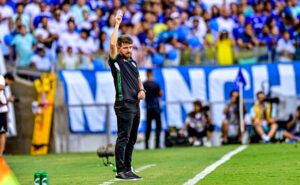 William Batista em jogo entre Cruzeiro e América (foto: Mourão Panda/América)