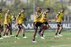 Treino do Atlético na manhã desta quinta-feira (13/3) (foto: Pedro Souza / Atlético)