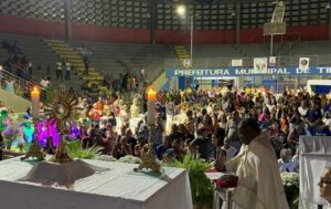 CARNAVAL DE JESUS: 19º Alegrai-vos promete carnaval de muita alegria em Timóteo