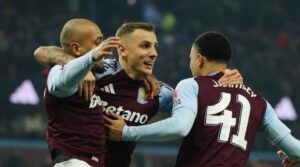 Jogadores do Aston Villa (foto: Divulgação / rede sociais )