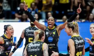 Dentil Praia Clube conquista tricampeonato no Sul-Americano de Vôlei Feminino