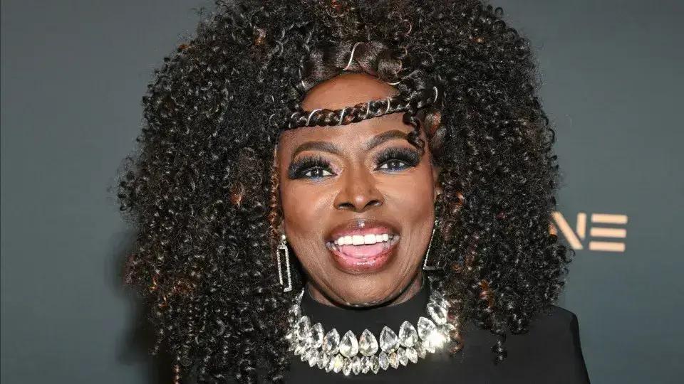 Falece Angie Stone, ícone da música e atuação, em acidente de carro