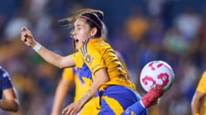 Lizbeth Ovalle, atacante do Tigres (foto: Reprodução/Tigres)